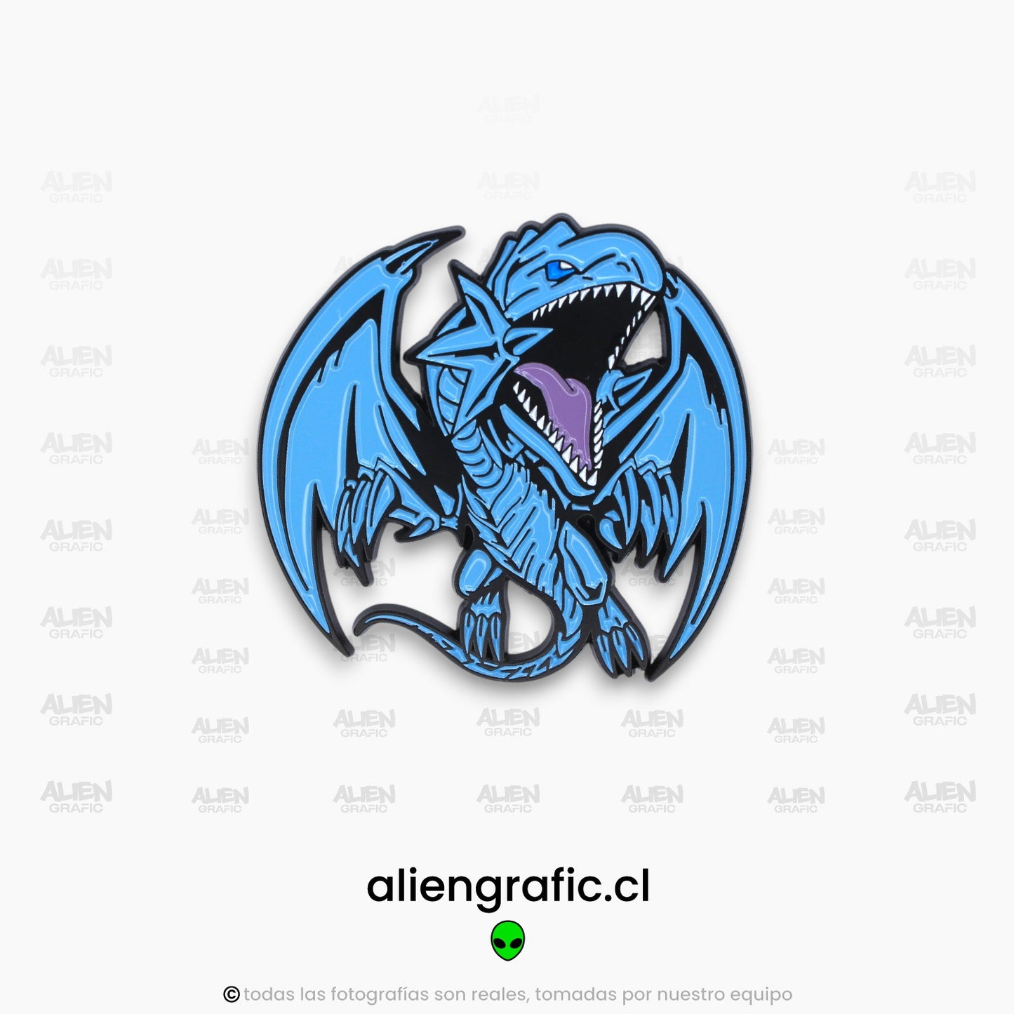 Dragon Blanco De Ojos Azules