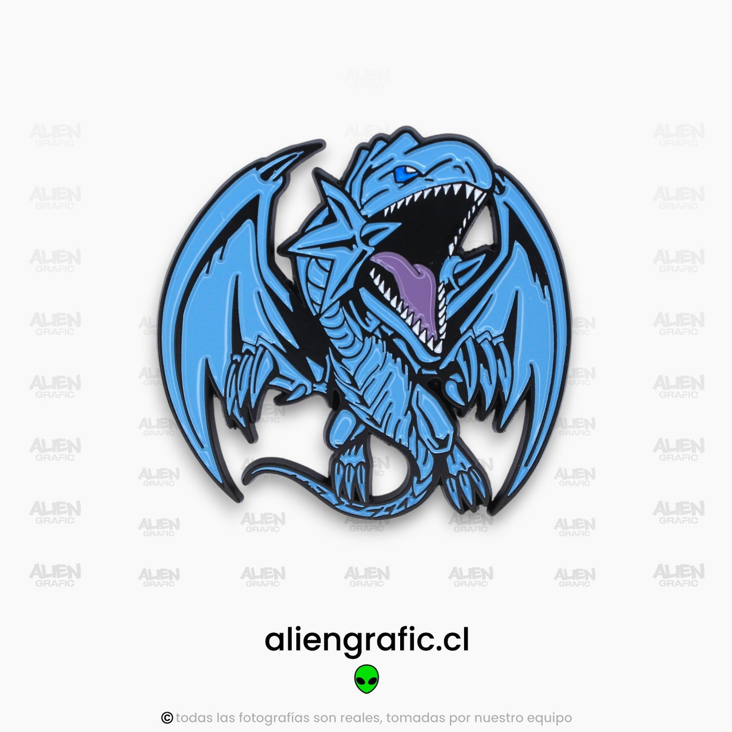 Dragon Blanco De Ojos Azules